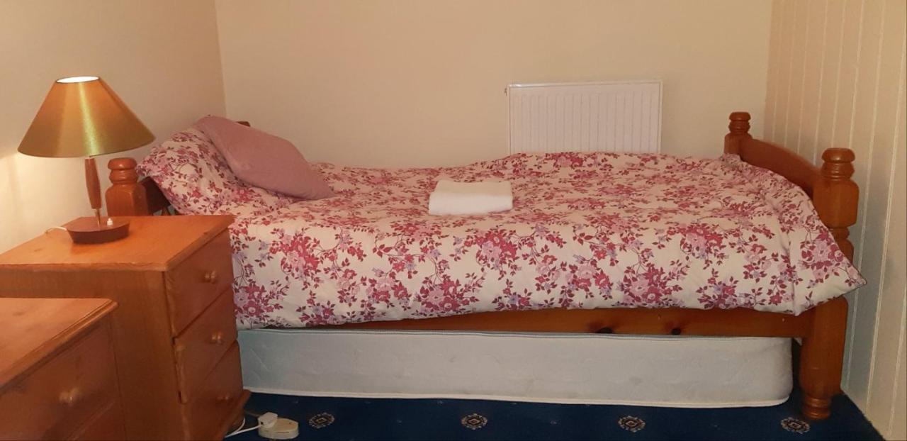 Phoenix Nights Guest House Barrow-in-Furness Exteriér fotografie