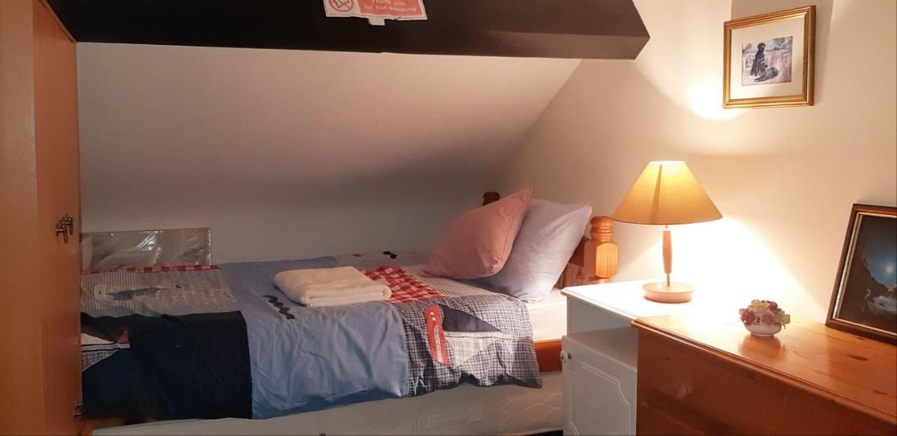 Phoenix Nights Guest House Barrow-in-Furness Exteriér fotografie