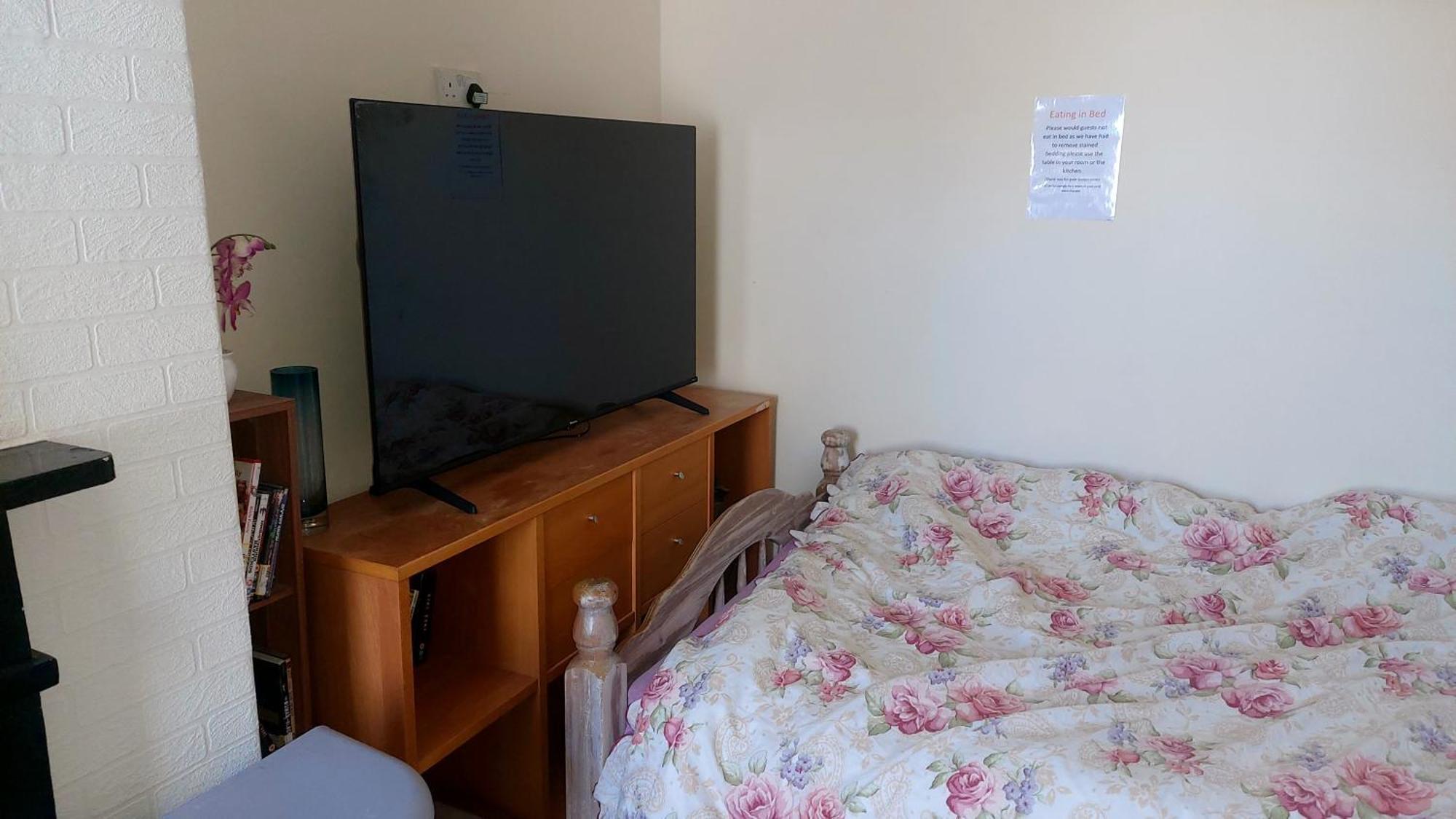 Phoenix Nights Guest House Barrow-in-Furness Exteriér fotografie